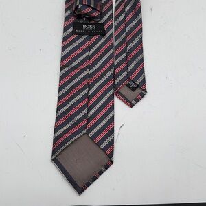 Hugo Boss Classic Tie with Red and Black Stripes